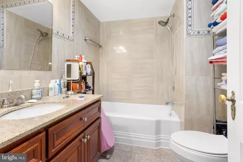 324 Copley Rd, Darby, PA 19082 photo 10