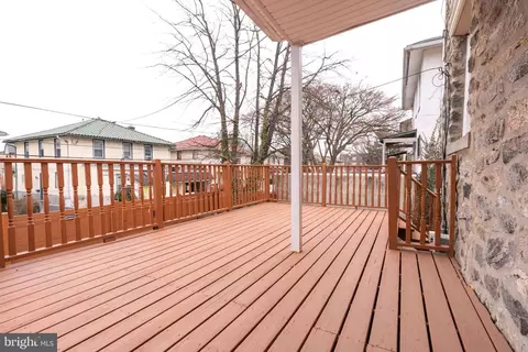 309 N Maple Ave, Lansdowne, PA 19050