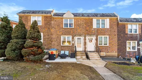 860 Fairfax Rd, Drexel Hill, PA 19026