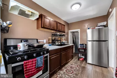 Entry Way - 126 Overhill Rd, Darby, PA 19082 photo 5 of 5