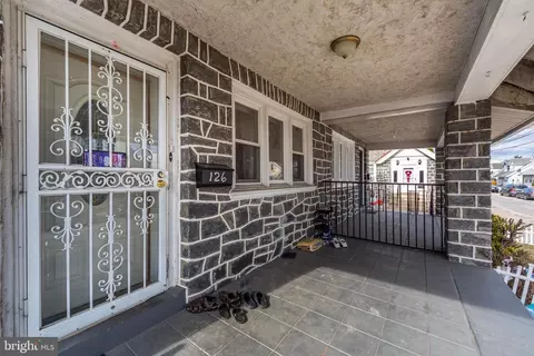 Exterior - 126 Overhill Rd, Darby, PA 19082 photo 1 of 3