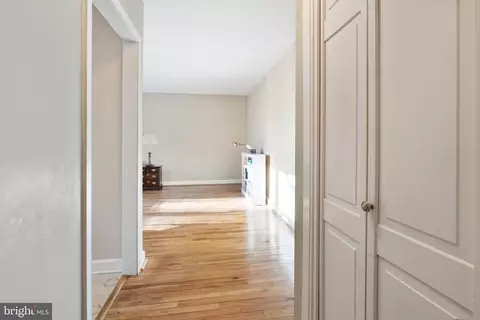 Entry Way - 500 E Lancaster Ave # 119B, Wayne, PA 19087 photo 3 of 5