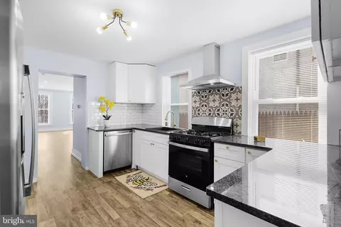 Kitchen - 3316 W 3rd St, Marcus Hook, PA 19061 photo 2 of 4