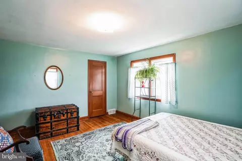Bedroom - 255 Worrell Dr, Springfield, PA 19064 photo 6 of 8