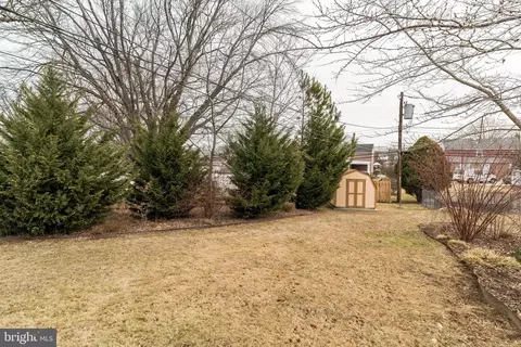 Exterior - 255 Worrell Dr, Springfield, PA 19064 photo 3 of 4