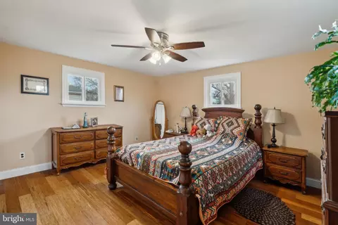 Bedroom - 255 Worrell Dr, Springfield, PA 19064 photo 1 of 8