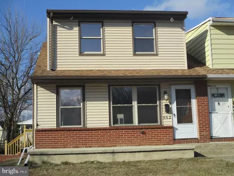 552 E Winona Ave, Norwood, PA 19074