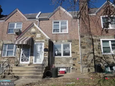 7265 Spruce St, Darby, PA 19082