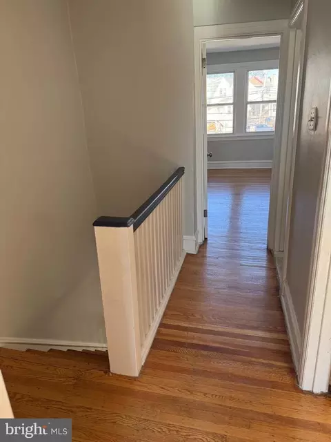 Entry Way - 706 Copley Rd, Darby, PA 19082 photo 3 of 3