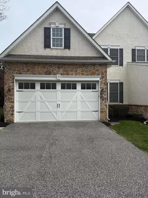 4 Sophia Ct, Chadds Ford, PA 19317