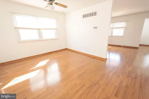 1413 Bradley St, Linwood, PA 19061 photo 9