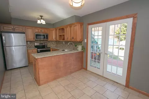 1413 Bradley St, Linwood, PA 19061 photo 12