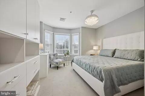 Bedroom - 523 Creekside Dr, Brookhaven, PA 19015 photo 4 of 7