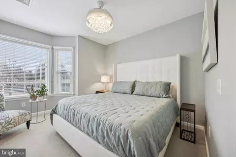Bedroom - 523 Creekside Dr, Brookhaven, PA 19015 photo 3 of 7