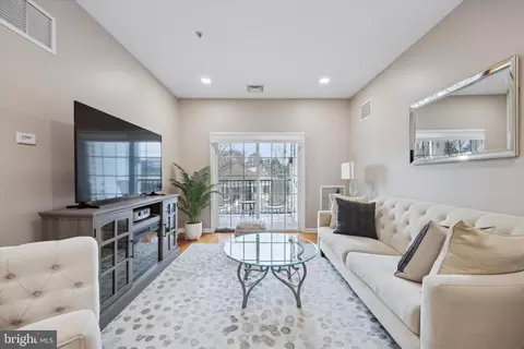 Other - 523 Creekside Dr, Brookhaven, PA 19015 photo 1 of 7