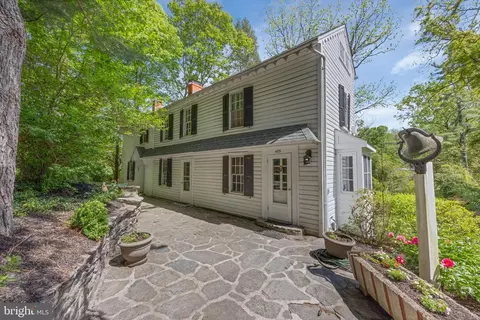 425 W Rose Tree Rd, Media, PA 19063