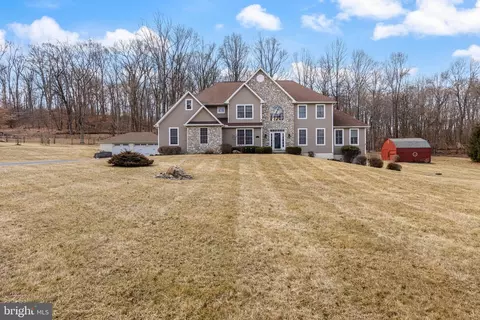 26 Bennetts Ln, Cheyney, PA 19319