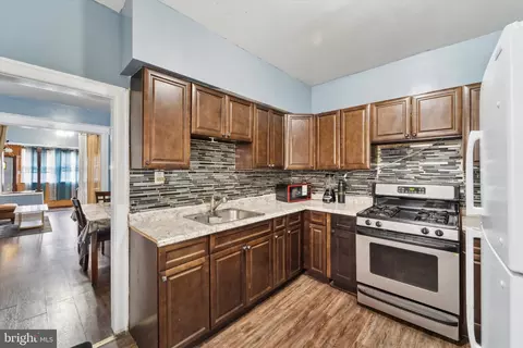 Kitchen - 54 Golf Rd, Darby, PA 19023 photo 1 of 1