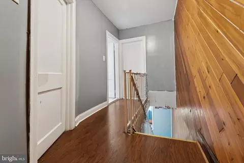 Entry Way - 54 Golf Rd, Darby, PA 19023 photo 7 of 7