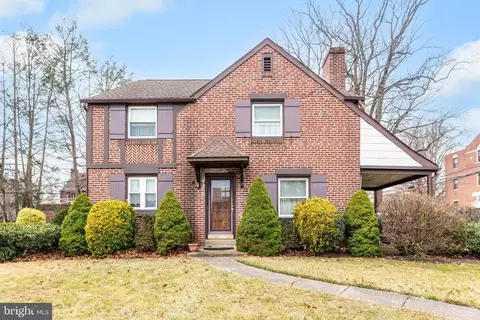 940 Harper Ave, Drexel Hill, PA 19026