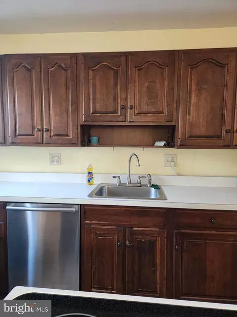 Kitchen - 129 Eagle Rd, Springfield, PA 19064 photo 5 of 5