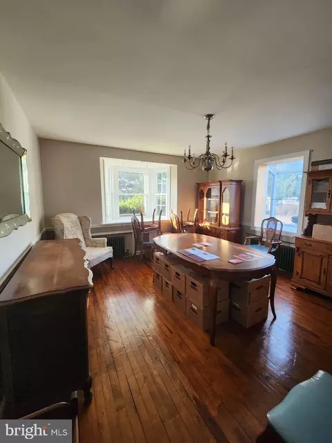 Dining - 129 Eagle Rd, Springfield, PA 19064 photo 1 of 4