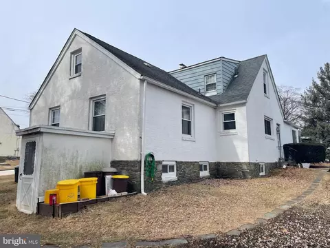 Exterior - 129 Eagle Rd, Springfield, PA 19064 photo 8 of 10
