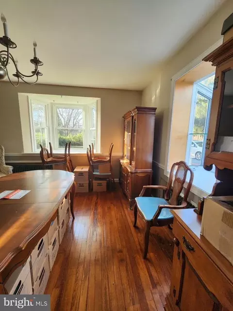 Dining - 129 Eagle Rd, Springfield, PA 19064 photo 3 of 4