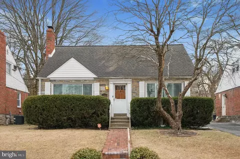 1302 Angora Dr, Yeadon, PA 19050