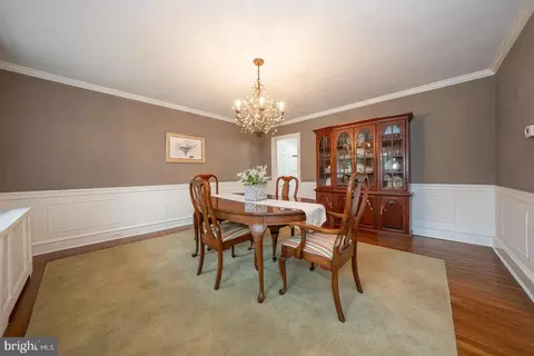 547 Saint Davids Ave, Wayne, PA 19087 photo 7