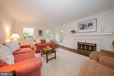 547 Saint Davids Ave, Wayne, PA 19087 photo 5