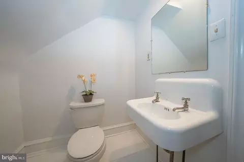 547 Saint Davids Ave, Wayne, PA 19087 photo 28