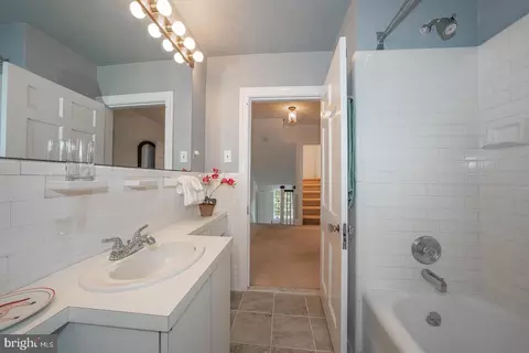 547 Saint Davids Ave, Wayne, PA 19087 photo 25