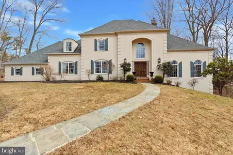 1035 Cedar Knl, Newtown Square, PA 19073