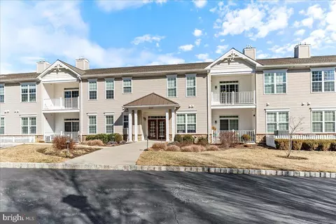 4205 Poplar St, Garnet Valley, PA 19060