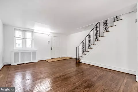 Living - 196 Springton Rd, Darby, PA 19082 photo 2 of 7