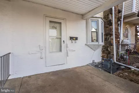 Exterior - 196 Springton Rd, Darby, PA 19082 photo 4 of 4
