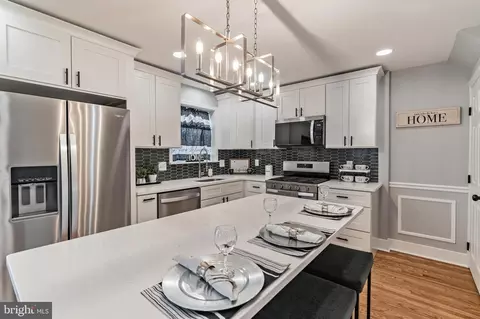 148 School Ln, Springfield, PA 19064