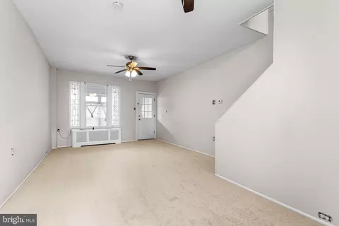 Living - 1131 E 11th St, Eddystone, PA 19013 photo 2 of 3