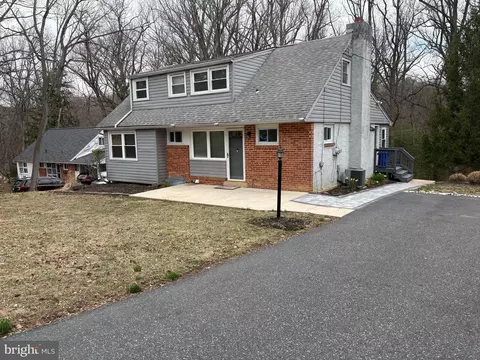 49 Rampart E, Media, PA 19063