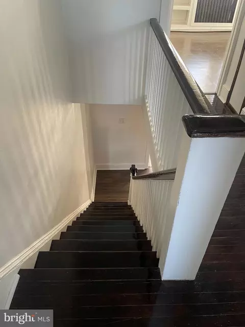 Entry Way - 67 Sunshine Rd, Darby, PA 19082 photo 9 of 9