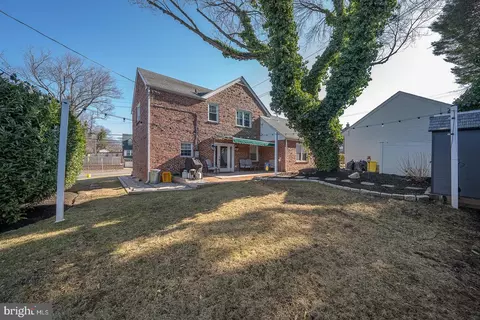 Exterior - 226 E Springfield Rd, Springfield, PA 19064 photo 7 of 10