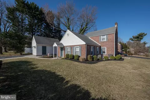 Exterior - 226 E Springfield Rd, Springfield, PA 19064 photo 3 of 10