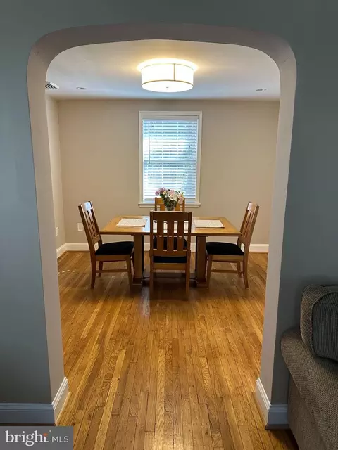 Dining - 226 E Springfield Rd, Springfield, PA 19064 photo 1 of 4