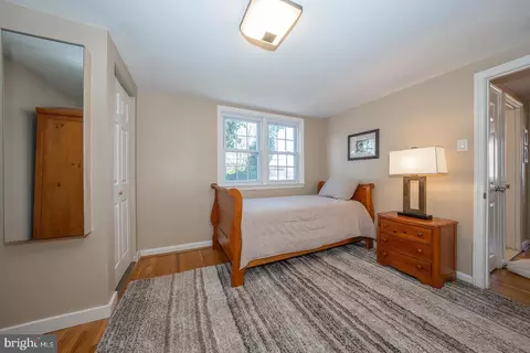 Bedroom - 226 E Springfield Rd, Springfield, PA 19064 photo 5 of 6