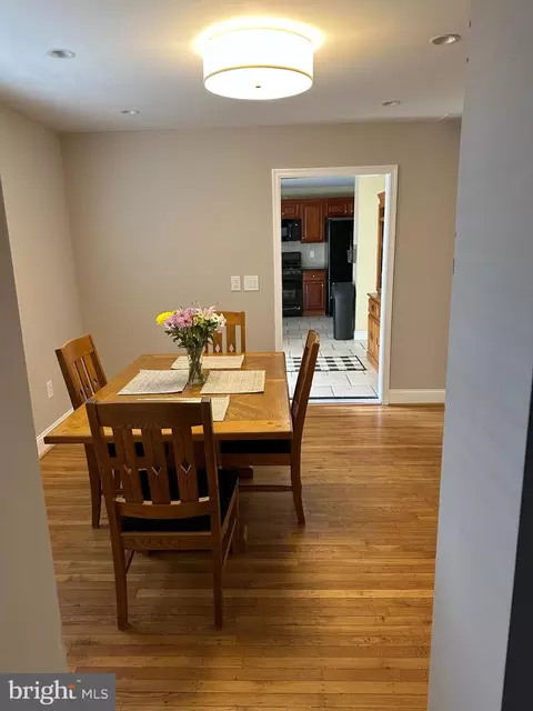 Dining - 226 E Springfield Rd, Springfield, PA 19064 photo 3 of 4