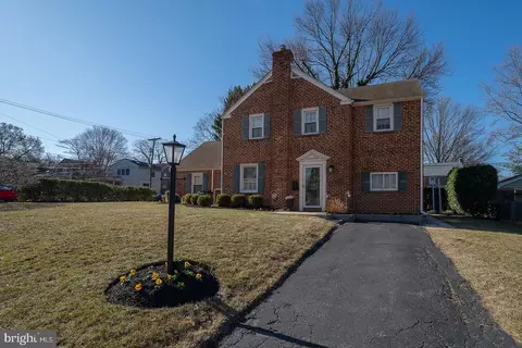 Exterior - 226 E Springfield Rd, Springfield, PA 19064 photo 2 of 10