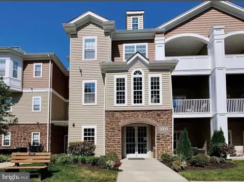 3000 Village Way #401, Boothwyn, PA 19061
