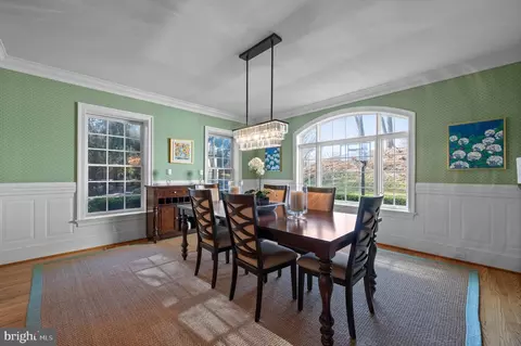 Dining - 108 Overlook Ln, Wayne, PA 19087 photo 2 of 3