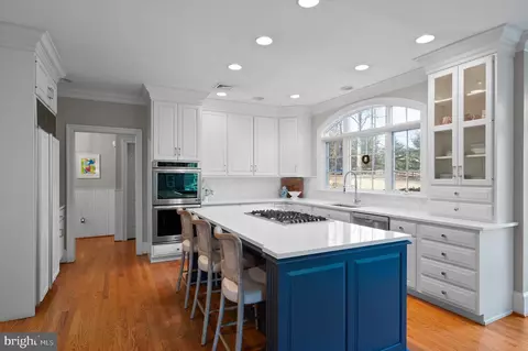 Kitchen - 108 Overlook Ln, Wayne, PA 19087 photo 2 of 5